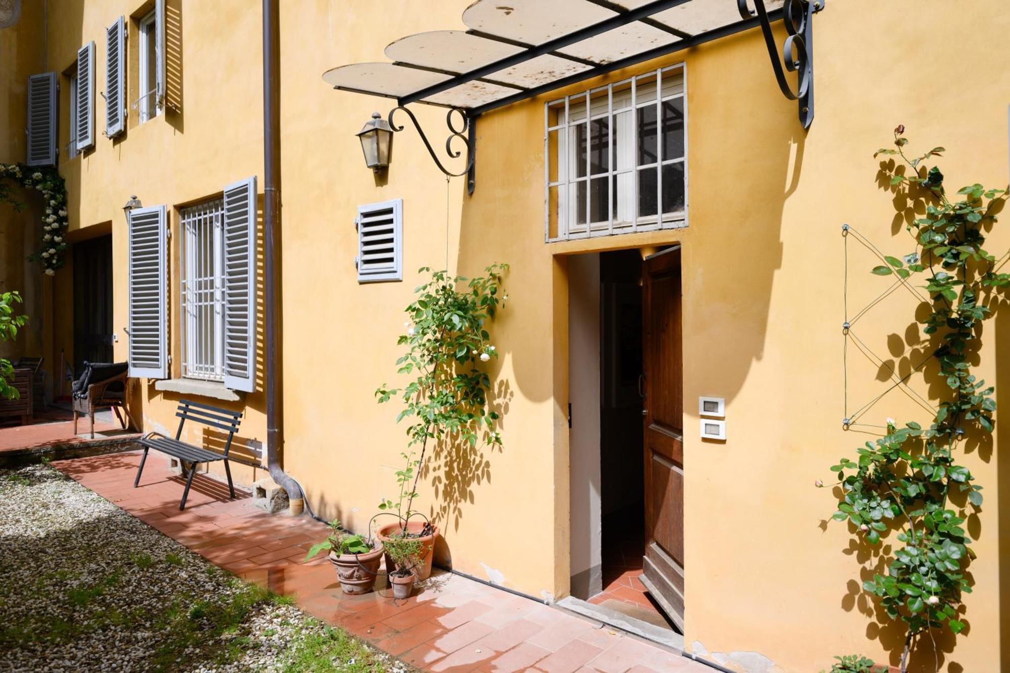 Santa Croce Charming Apartment Florence Extérieur photo